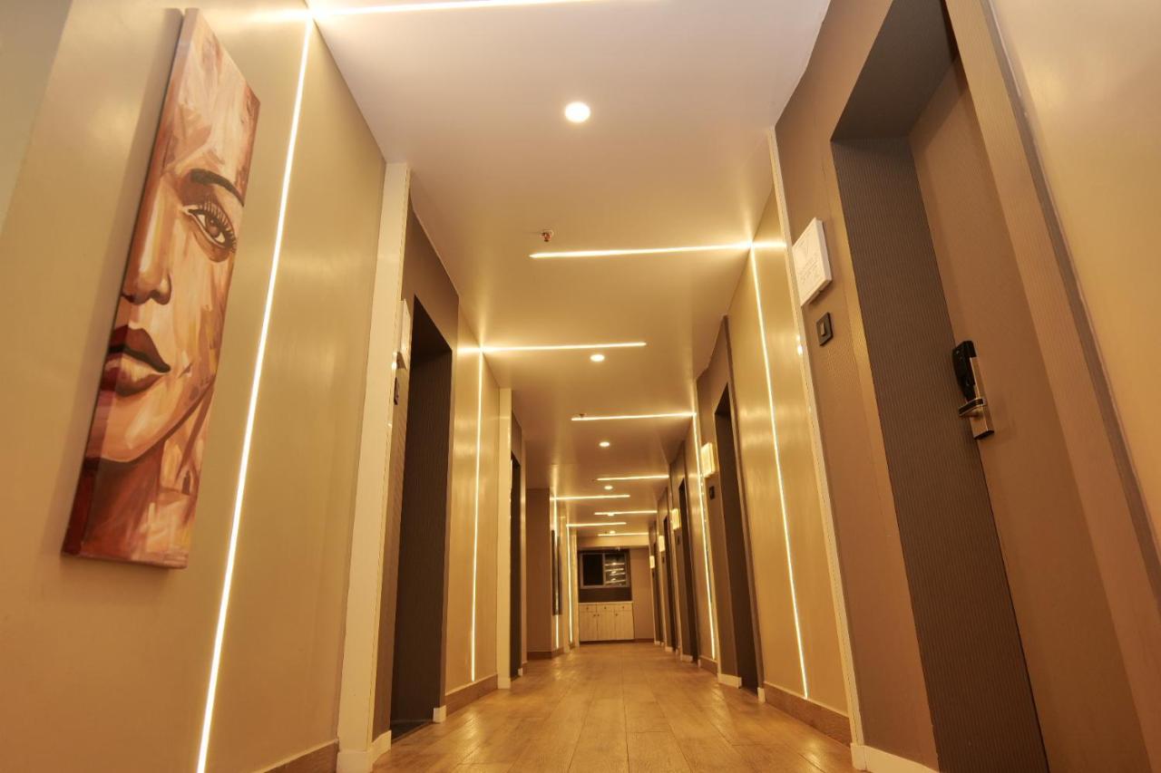 V Hotel Brahmapur Exterior foto